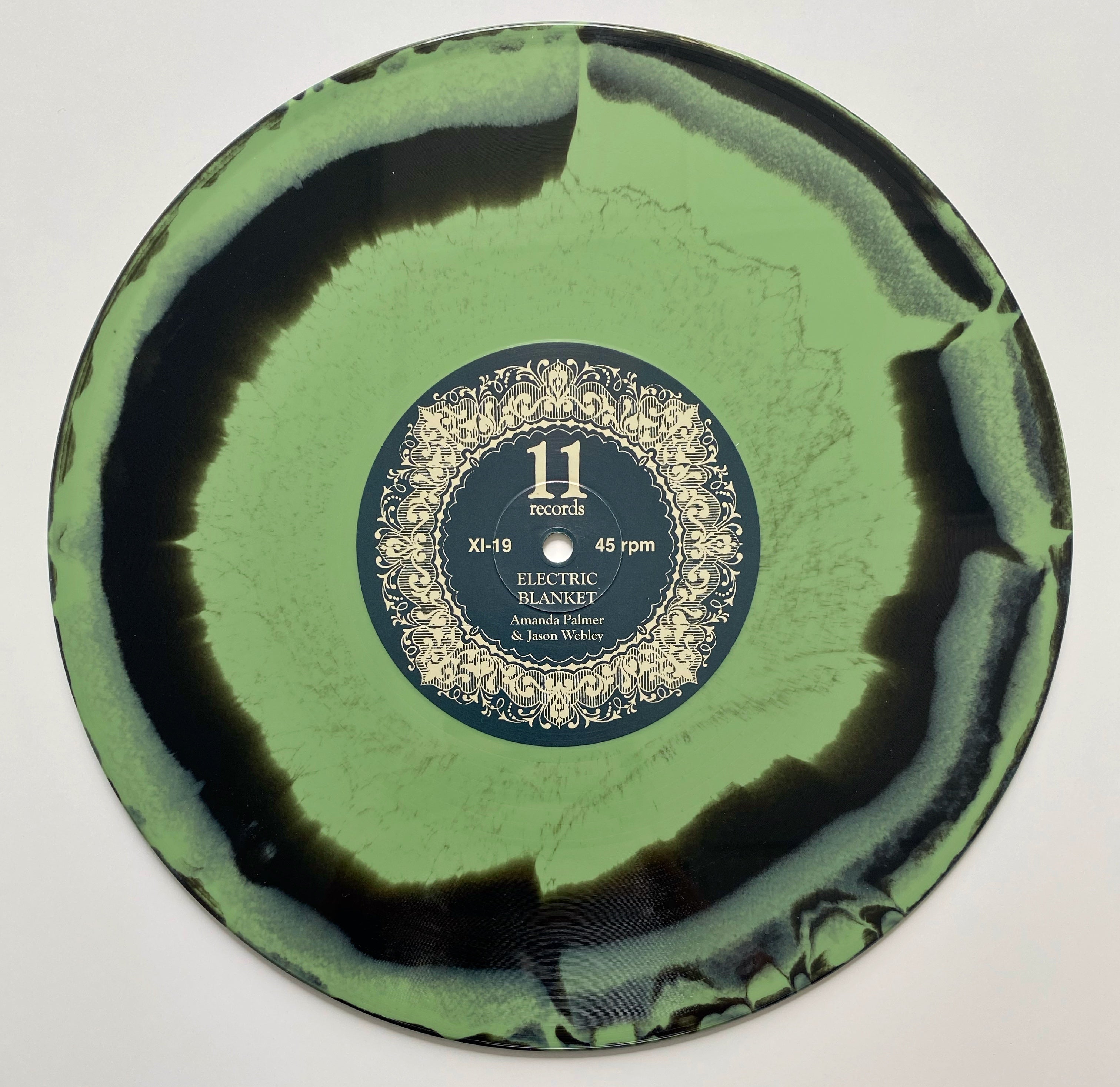 Electric Blanket/House of Eternal Return 10" Vinyl